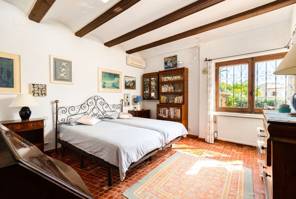 5 bed villa in Moraira