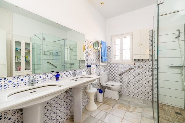 5 bed villa in Moraira