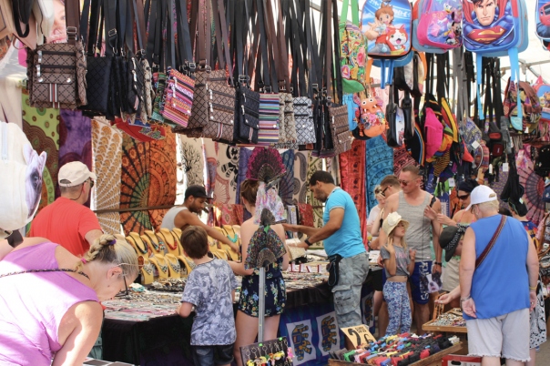 Markets Guide: Pedreguer Sunday Market
