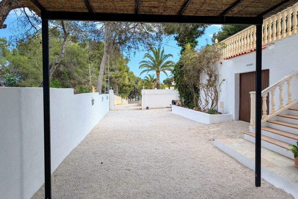 4 bed casa / chalet in Moraira