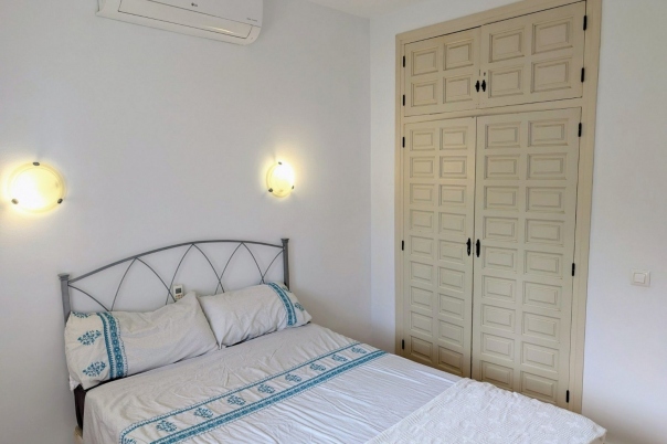 4 bed casa / chalet in Moraira