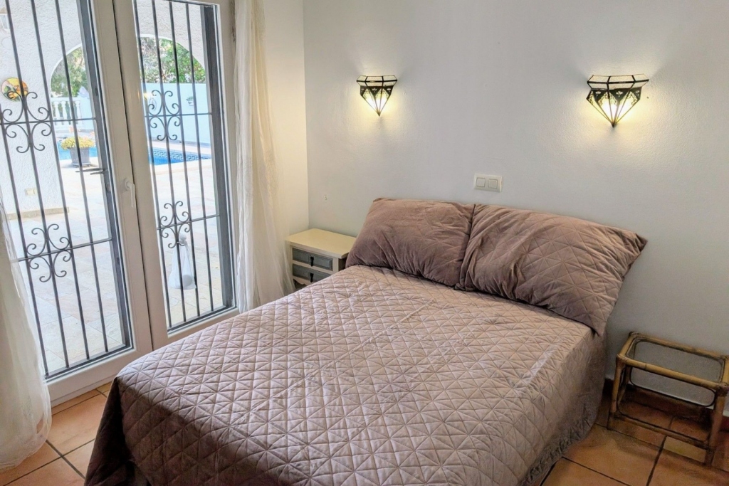 4 bed casa / chalet in Moraira