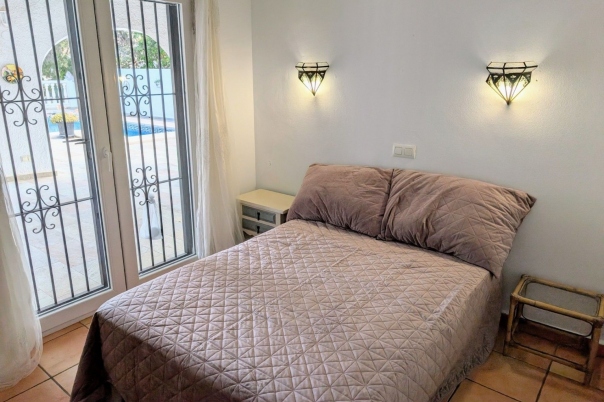 4 bed casa / chalet in Moraira