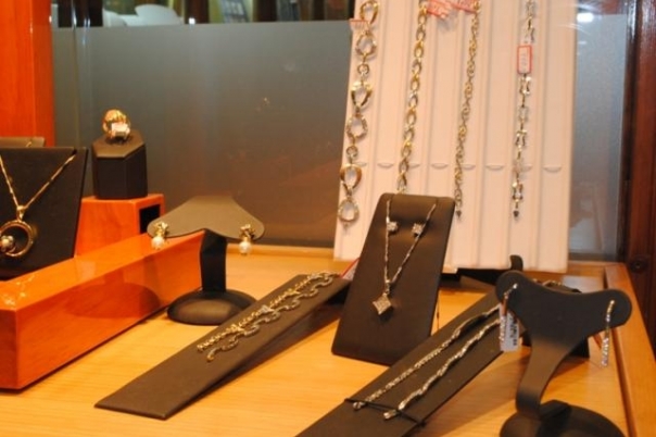 Joyeria Tere - Jewellers & Watch specialists