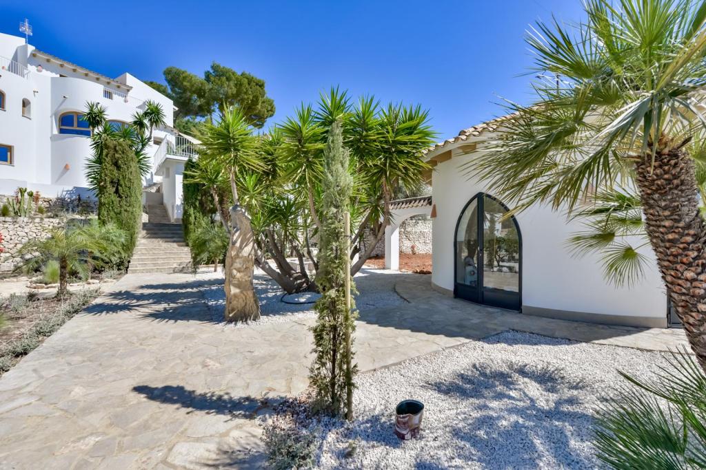 5 bed villa in Altea