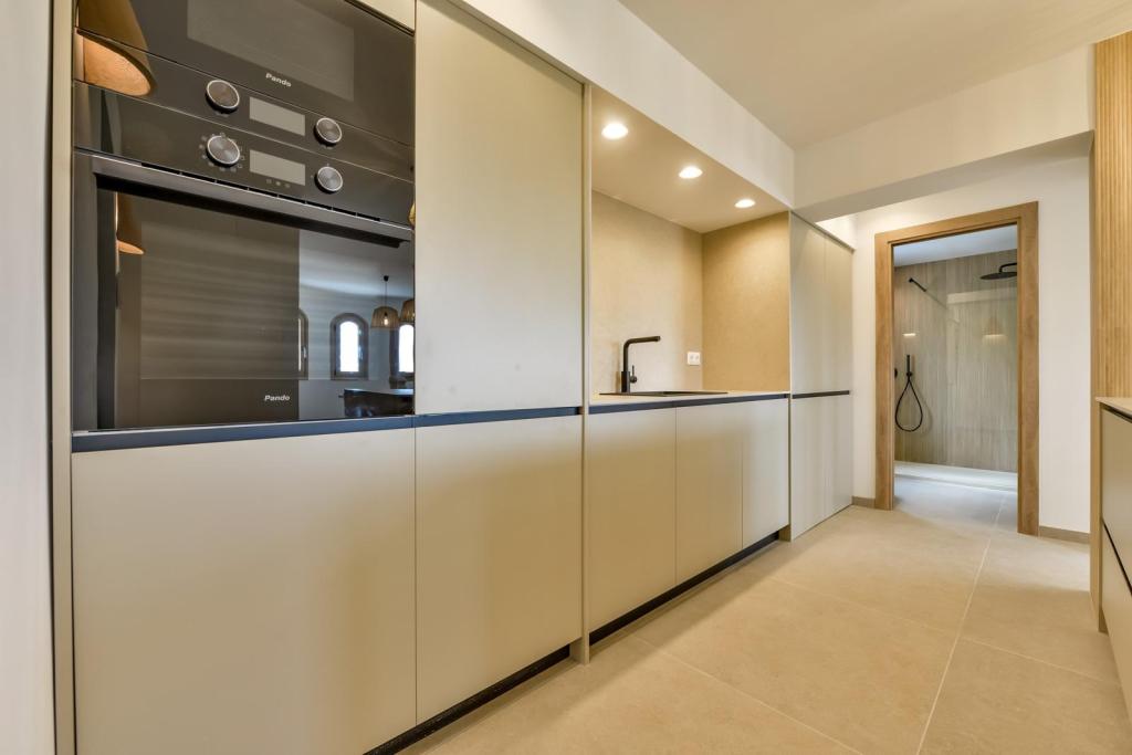 5 bed villa in Altea