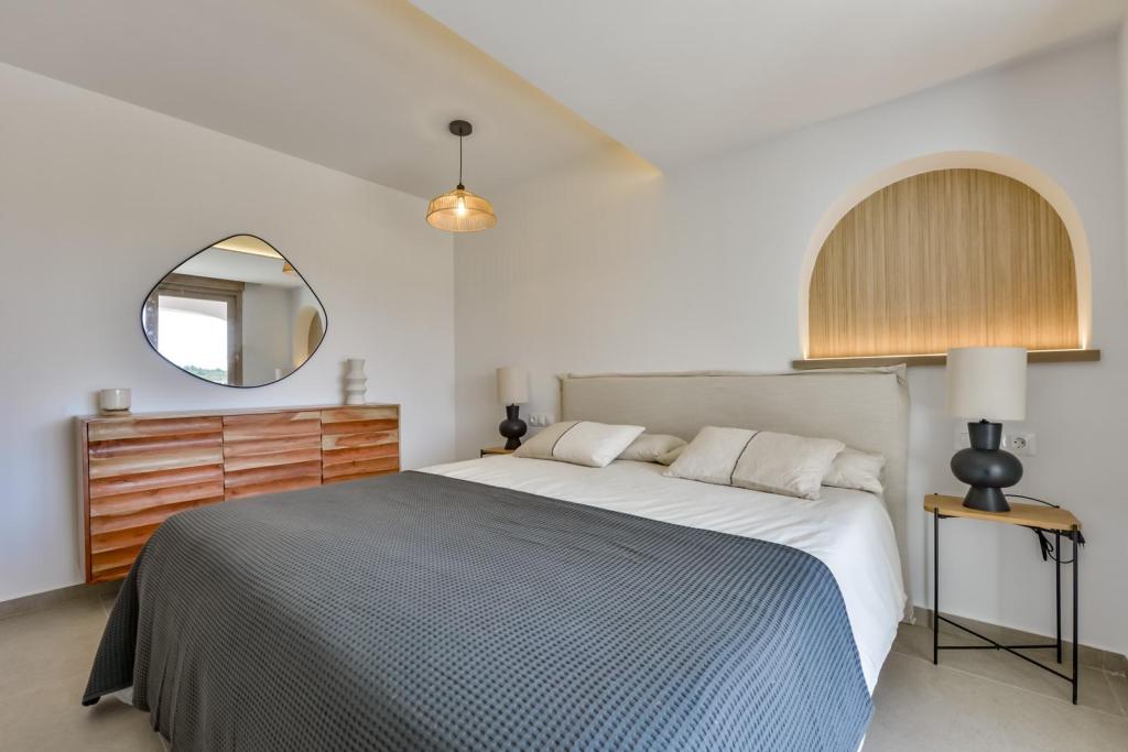 5 bed villa in Altea