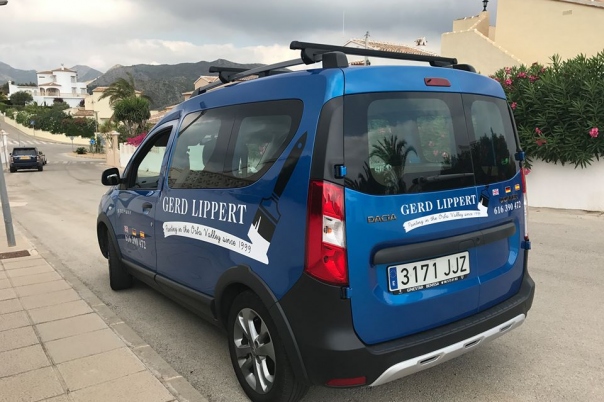 Sign Solutions - Vehicle Graphics & Signs