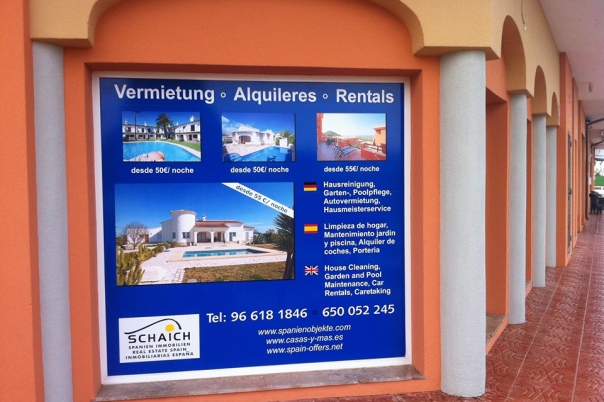 Sign Solutions - Vehicle Graphics & Signs