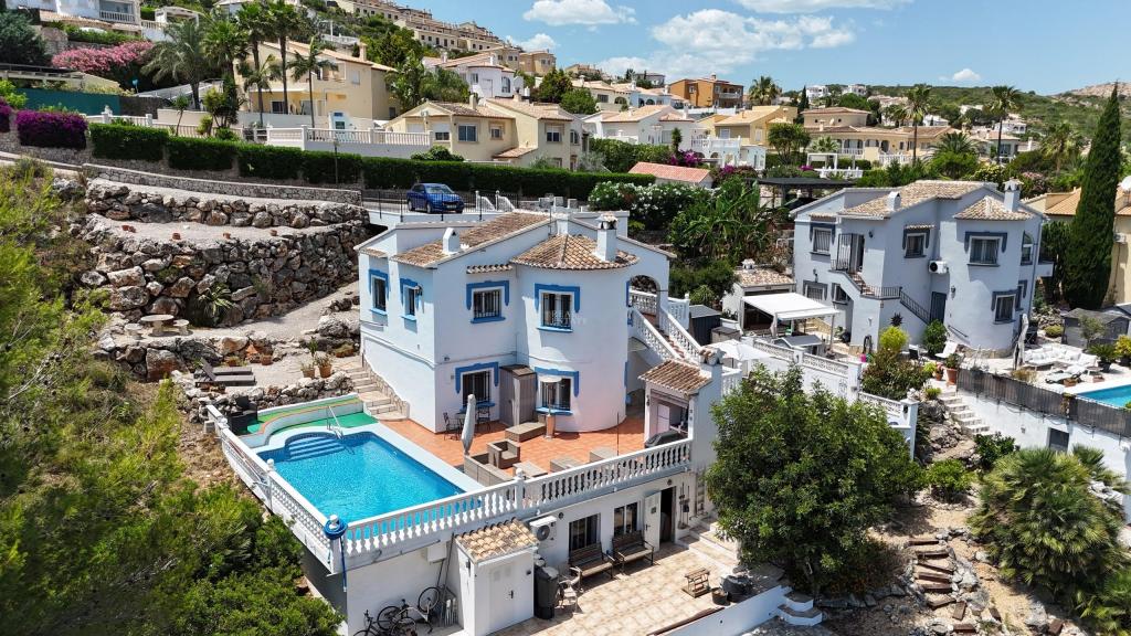 4 bed villa in Ràfol d'Almúnia, el