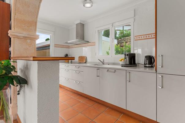 5 bed villa in Pedreguer