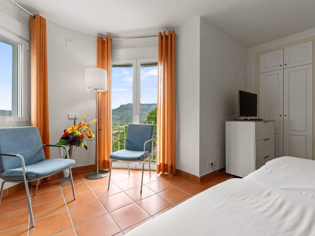 5 bed villa in Pedreguer
