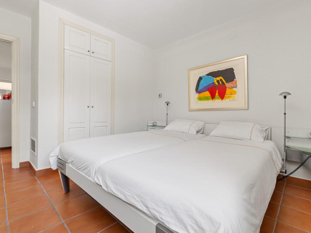 5 bed villa in Pedreguer