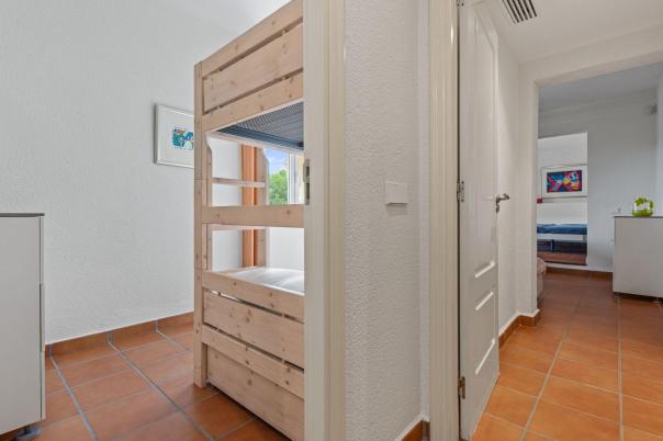 5 bed villa in Pedreguer