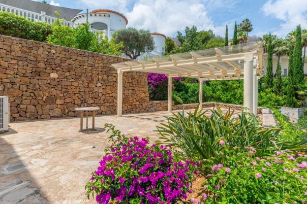 5 bed villa in Pedreguer
