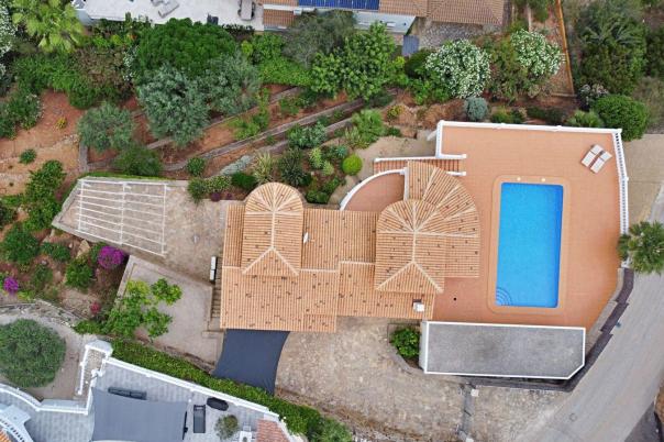 5 bed villa in Pedreguer