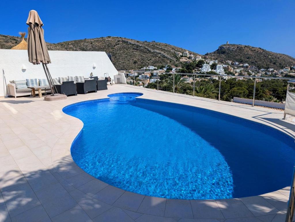 3 bed villas in Moraira