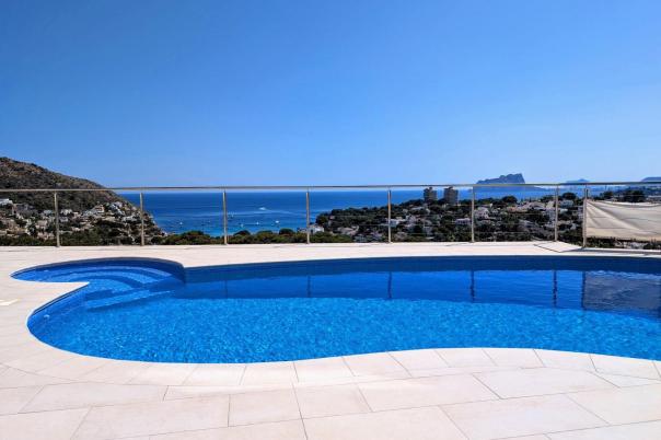 3 bed villas in Moraira