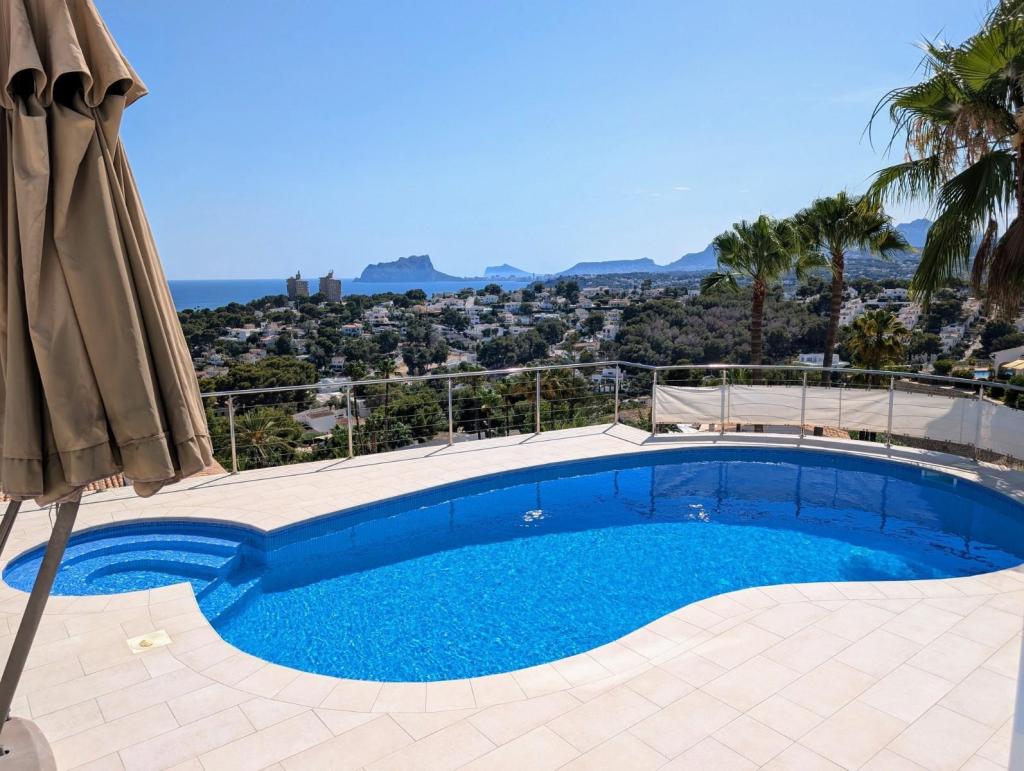 3 bed villas in Moraira