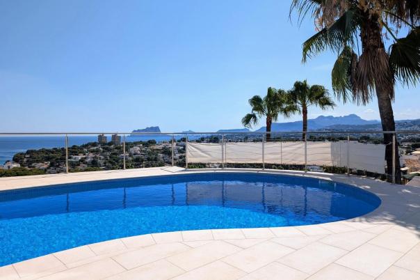 3 bed villas in Moraira