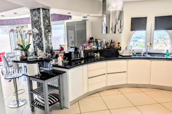3 bed villas in Moraira