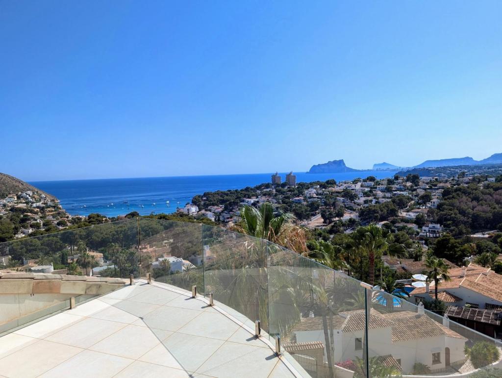 3 bed villas in Moraira