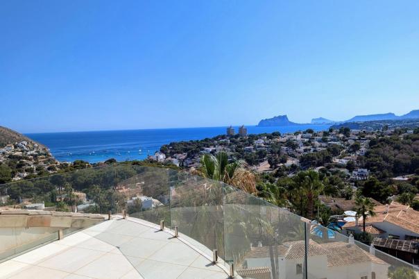 3 bed villas in Moraira