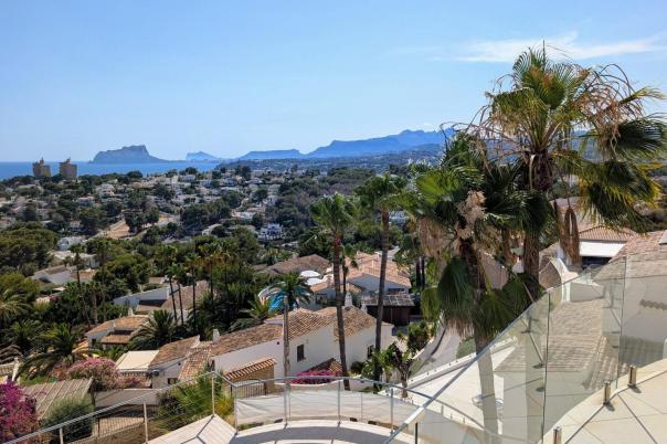 3 bed villas in Moraira