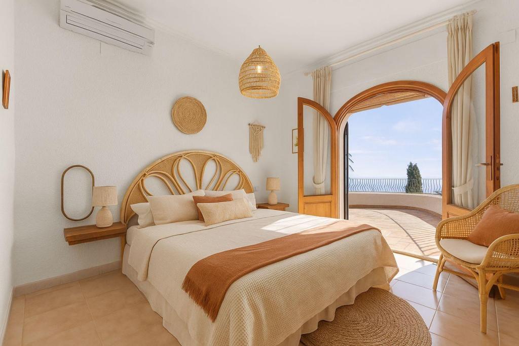 4 bed villas in Moraira