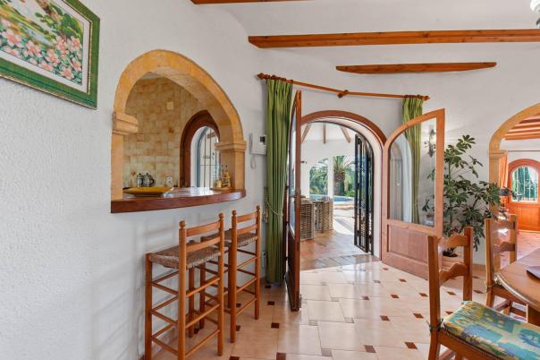 4 bed villas in Moraira