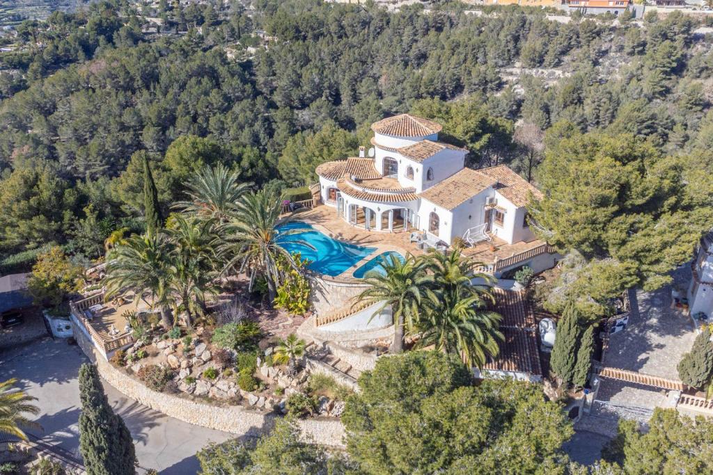 4 bed villas in Moraira