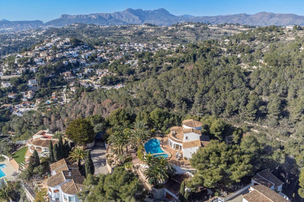 4 bed villas in Moraira