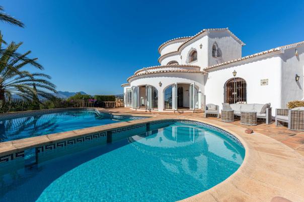 4 bed villas in Moraira