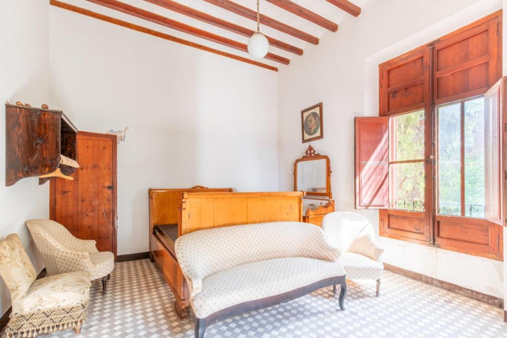 6 bed villas in Benissa