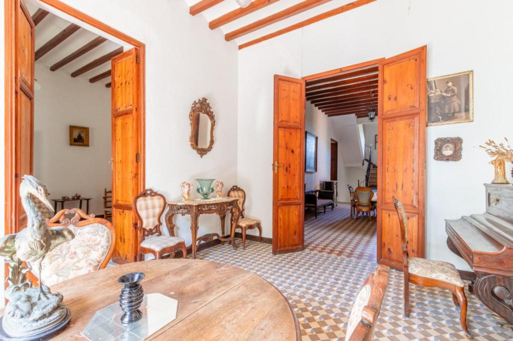 6 bed villas in Benissa