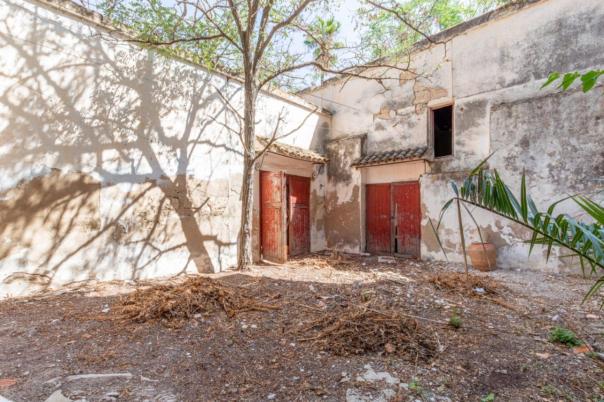 6 bed villas in Benissa