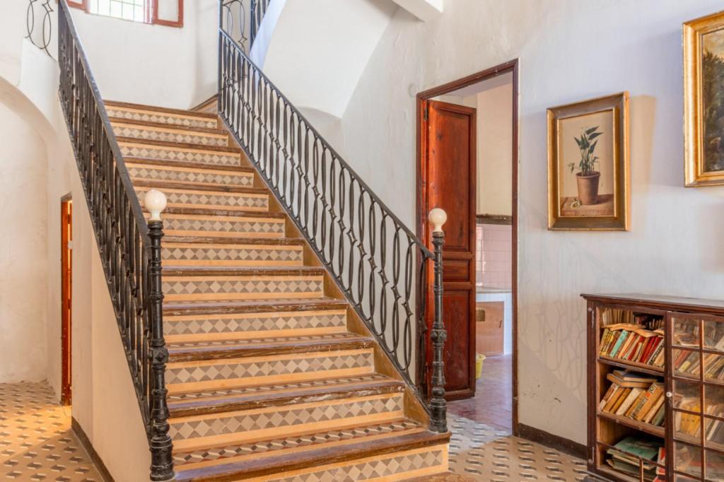 6 bed villas in Benissa