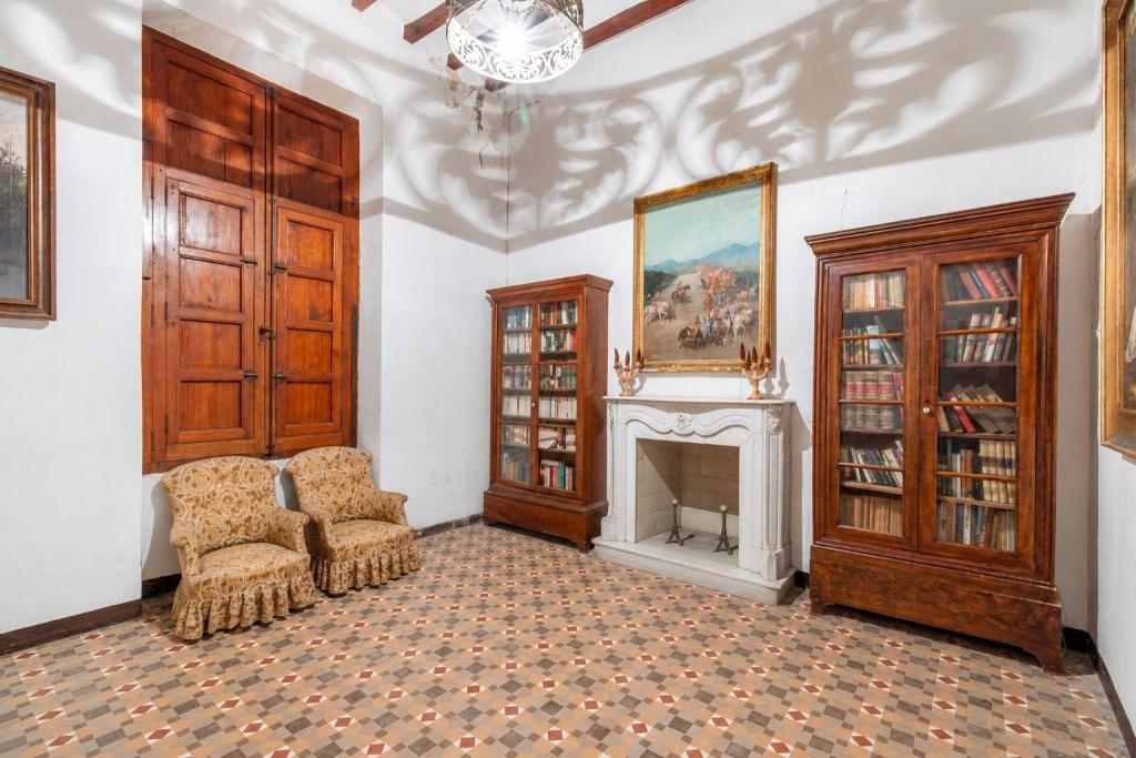 6 bed villas in Benissa
