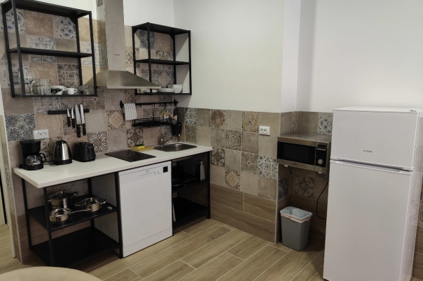 8 bed hotel in Calp