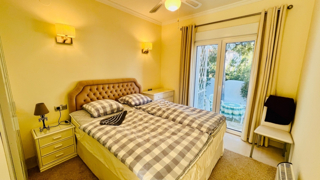 2 bed apartment/flat in Moraira