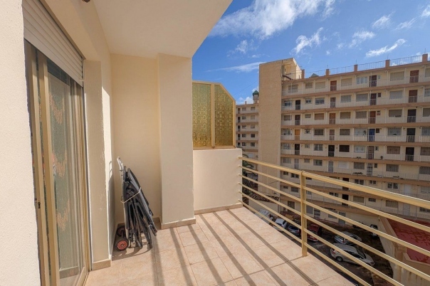 3 bed apartamento in Calpe / Calp