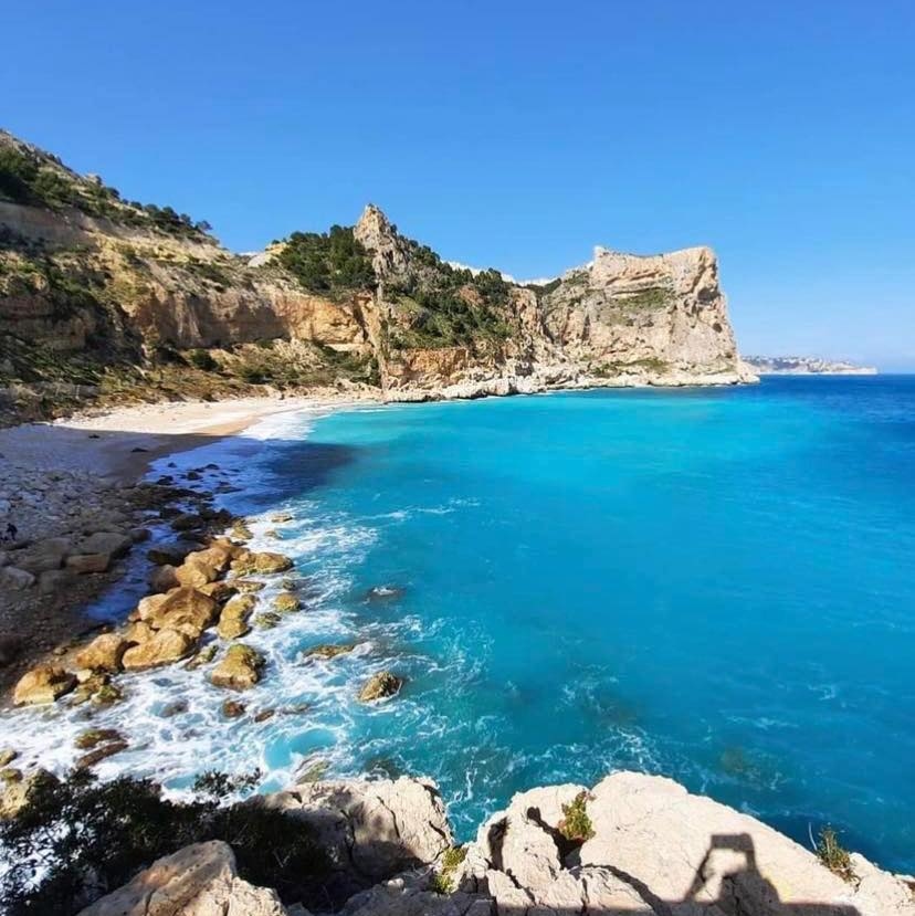Visiting Cala Llebeig - Cumbre Del Sol Benitachell