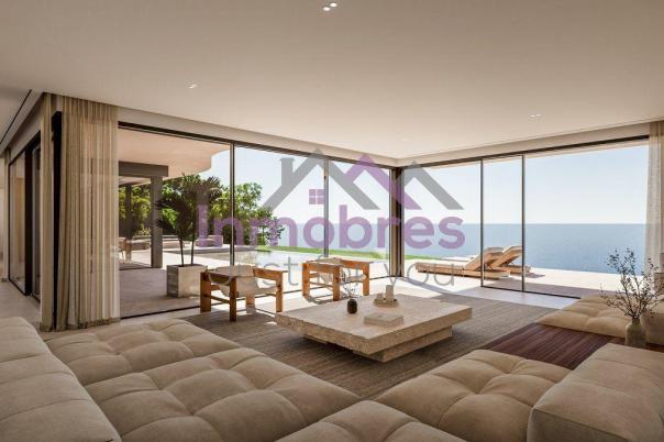 4 bed casa / chalet in Jávea