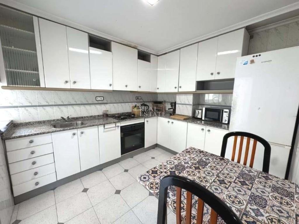 2 bed apartment in Alicante/Alacant