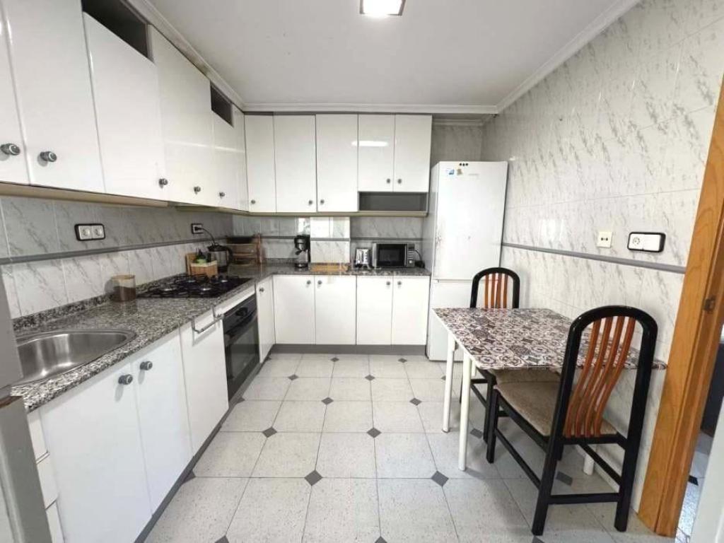 2 bed apartment in Alicante/Alacant