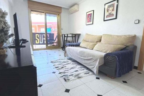 2 bed apartment in Alicante/Alacant
