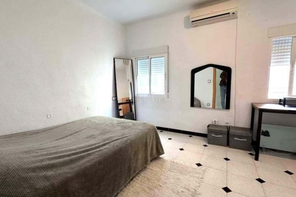 2 bed apartment in Alicante/Alacant