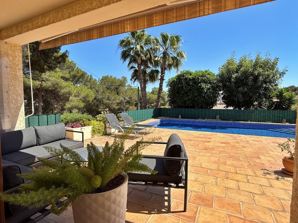 5 bed villa in Moraira