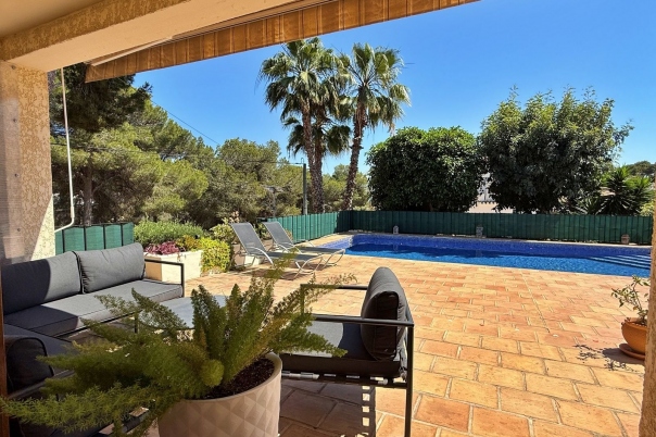 5 bed villa in Moraira
