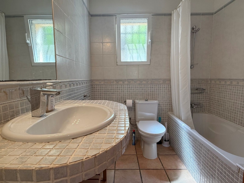 5 bed villa in Moraira